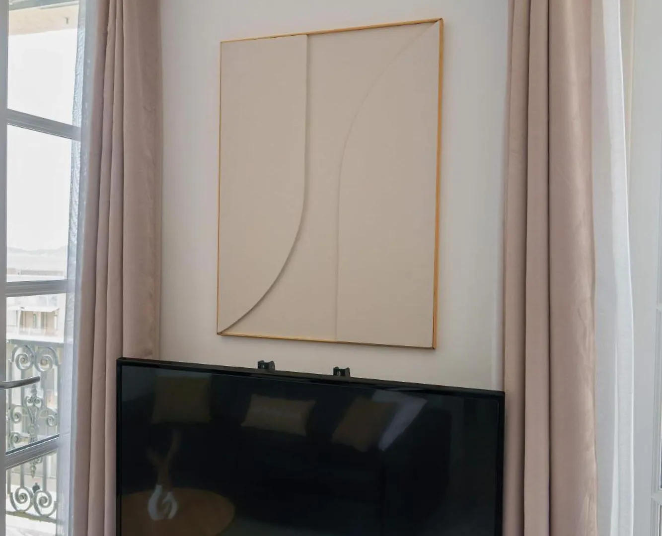Appartement Luxueux A La Joliette Avec Vue Mer Marseilles Apartment